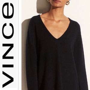 Vince oversized V-Neck Sweater
